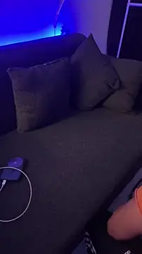 nick  yy online show from February 11, 2026, 5:57 pm