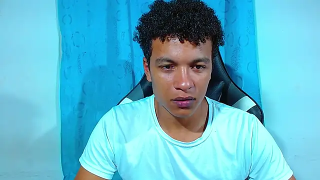 Snapshot of Black_Diamon_ chatting on March 11, 2025, 9:24 am Black Diamon online show from March 11, 2025, 9:24 am