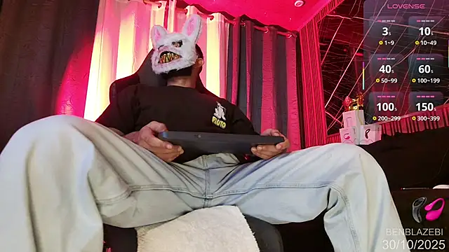 Snapshot of BEN_BLAZE chatting on October 30, 2025, 5:28 am BEN BLAZE online show from October 30, 2025, 5:28 am