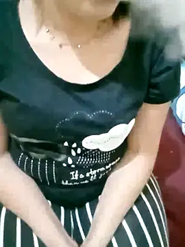 Snapshot of ShadiaStar chatting on March 23, 2025, 3:43 am ShadiaStar online show from March 23, 2025, 3:43 am