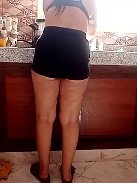 Snapshot of ShadiaStar chatting on September 22, 2025, 9:48 am ShadiaStar online show from September 22, 2025, 9:48 am