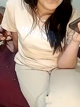 Snapshot of ShadiaStar chatting on March 18, 2025, 2:08 am ShadiaStar online show from March 18, 2025, 2:08 am