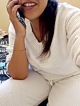 Snapshot of ShadiaStar chatting on November 24, 2025, 2:06 pm ShadiaStar online show from November 24, 2025, 2:06 pm