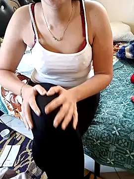 Snapshot of ShadiaStar chatting on January 13, 2026, 11:14 am ShadiaStar online show from January 13, 2026, 11:14 am