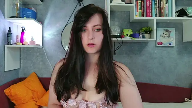Snapshot of liya_gorgeous chatting on May 27, 2026, 4:25 pm liya gorgeous online show from May 27, 2026, 4:25 pm