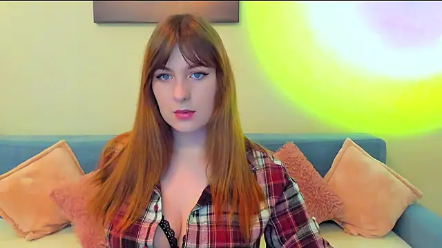 liya gorgeous online show from February 18, 2025, 3:41 pm