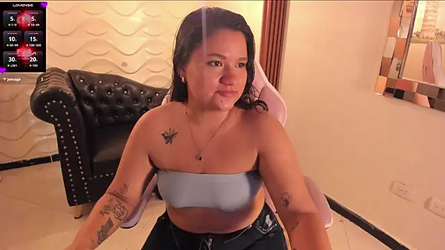 Snapshot of natasha_adams22 chatting on November 8, 2025, 11:52 pm natasha adams22 online show from November 8, 2025, 11:52 pm