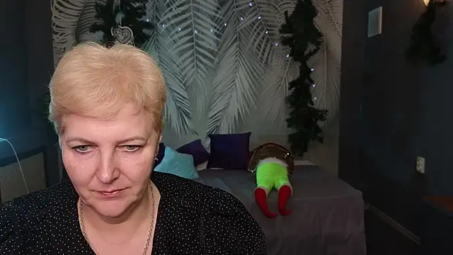 Snapshot of Sandra_Snow chatting on January 18, 2025, 5:26 pm Sandra Snow online show from January 18, 2025, 5:26 pm