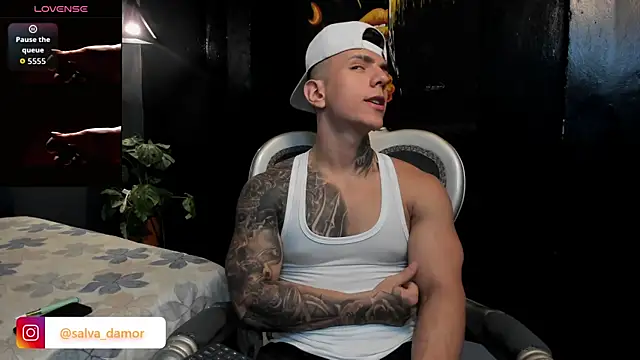 Flynn Riider online show from April 18, 2026, 5:37 pm