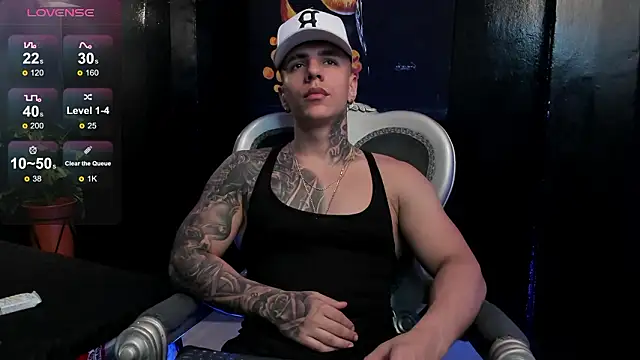 Snapshot of Flynn_Riider chatting on February 27, 2026, 5:35 pm Flynn Riider online show from February 27, 2026, 5:35 pm