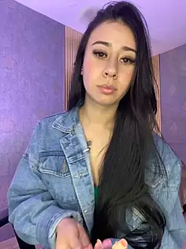 Snapshot of Zoee_t chatting on November 20, 2025, 3:18 am Zoee t online show from November 20, 2025, 3:18 am