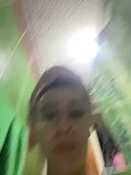 Snapshot of Zoee_t chatting on January 27, 2025, 1:05 am Zoee t online show from January 27, 2025, 1:05 am