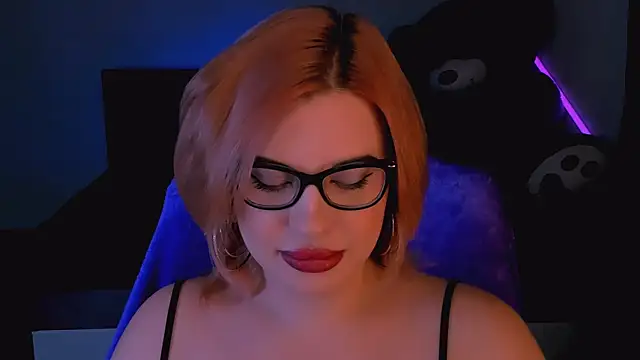 evaharve online show from October 24, 2025, 10:42 pm