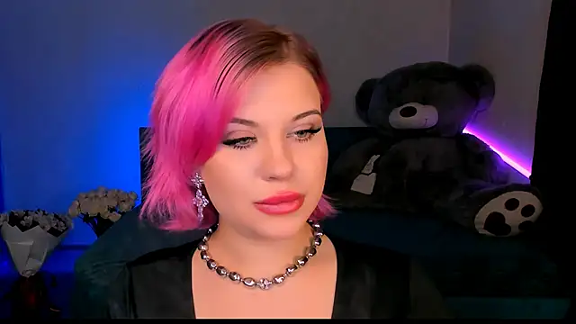 evaharve online show from January 18, 2025, 3:42 am