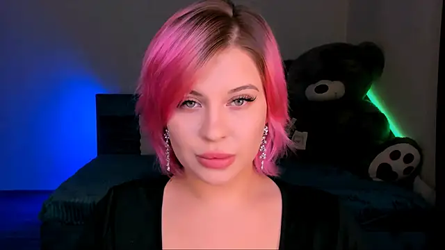 evaharve online show from January 30, 2025, 7:04 pm