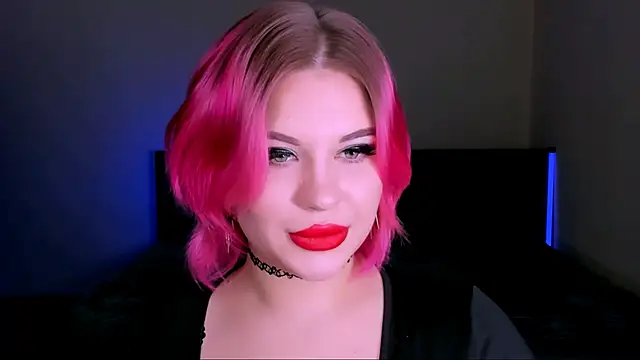 evaharve online show from March 17, 2025, 11:13 pm