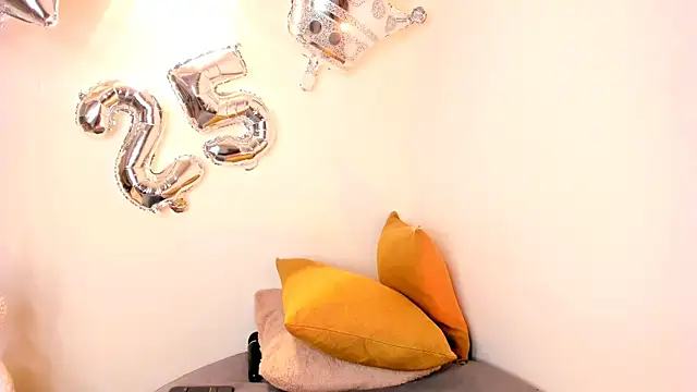 slutty venus online show from September 13, 2025, 10:04 am