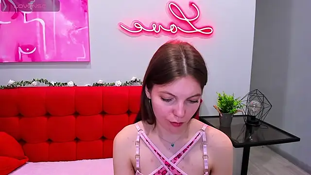 marie reyes  online show from March 6, 2025, 4:41 am