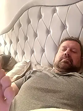 Snapshot of scardigo chatting on November 2, 2025, 7:13 am scardigo online show from November 2, 2025, 7:13 am