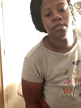 Snapshot of Eboni03 chatting on September 30, 2025, 5:30 pm Eboni03 online show from September 30, 2025, 5:30 pm