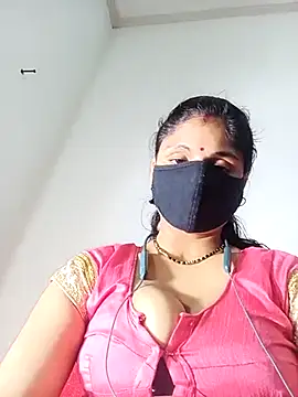 Cute-Aadhvita online show from March 5, 2025, 1:52 am