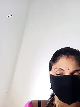 Cute-Aadhvita online show from March 3, 2025, 6:20 am