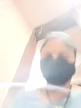 Cute-Aadhvita online show from April 14, 2026, 3:39 pm