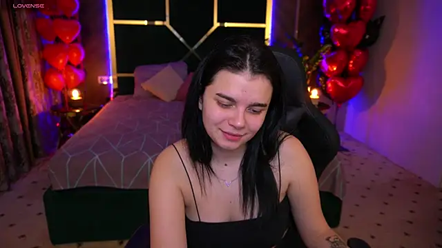 Snapshot of ShinyShyy chatting on February 24, 2025, 5:09 pm ShinyShyy online show from February 24, 2025, 5:09 pm