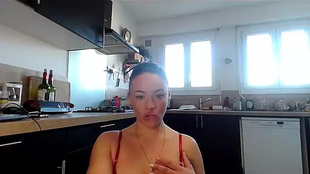 Snapshot of ImImmy chatting on February 5, 2025, 8:54 am ImImmy online show from February 5, 2025, 8:54 am