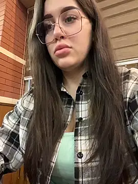 Snapshot of VikiDemi chatting on December 22, 2025, 3:34 pm VikiDemi online show from December 22, 2025, 3:34 pm