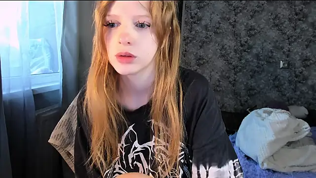 Snapshot of Inma_Lewdness chatting on October 10, 2025, 1:34 pm Inma Lewdness online show from October 10, 2025, 1:34 pm
