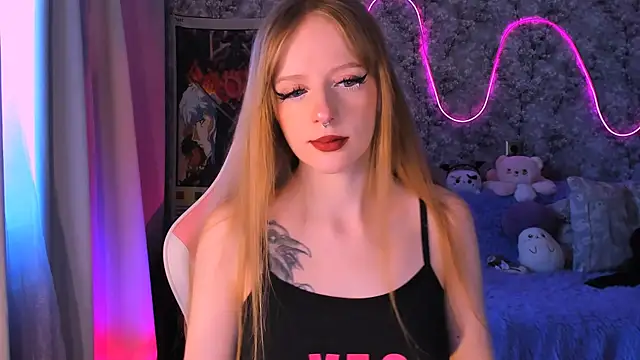 Snapshot of Inma_Lewdness chatting on March 19, 2025, 8:34 am Inma Lewdness online show from March 19, 2025, 8:34 am