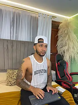 Robin Rief online show from February 9, 2026, 3:59 am