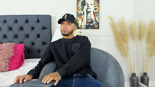 Robin Rief online show from March 15, 2025, 3:29 am