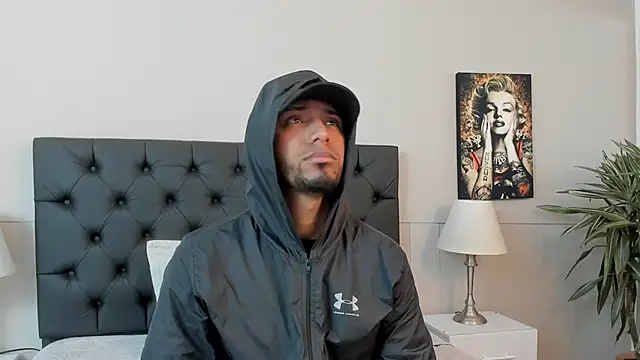 Robin Rief online show from September 28, 2025, 3:13 am