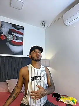 Robin Rief online show from February 12, 2026, 4:45 am