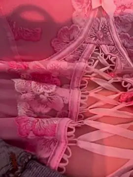 NicoleCut online show from January 18, 2026, 11:46 am