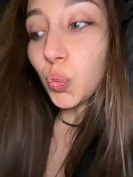 Snapshot of VelvetVixenI chatting on December 13, 2025, 8:04 pm VelvetVixenI online show from December 13, 2025, 8:04 pm