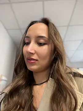 Snapshot of VelvetVixenI chatting on September 29, 2025, 11:16 am VelvetVixenI online show from September 29, 2025, 11:16 am