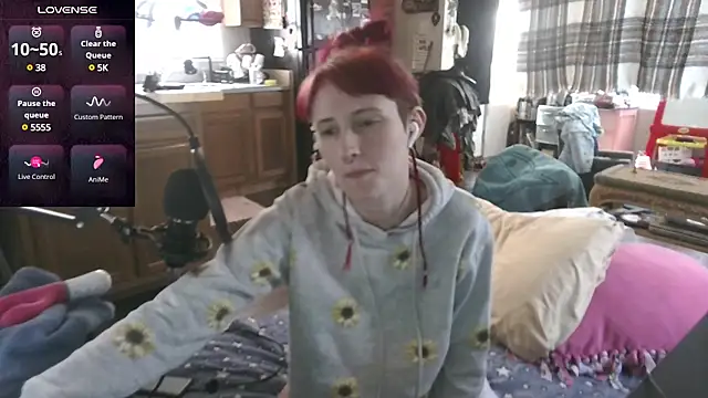  hellostormy  online show from February 20, 2025, 6:35 pm