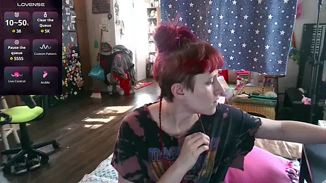  hellostormy  online show from February 26, 2025, 4:49 pm