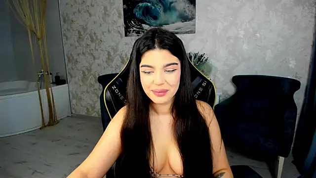 AlluringAriel online show from February 5, 2026, 7:10 pm