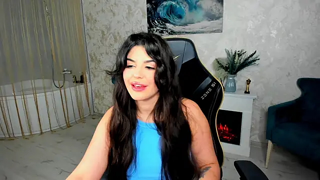 Snapshot of AlluringAriel chatting on May 28, 2026, 10:11 am AlluringAriel online show from May 28, 2026, 10:11 am