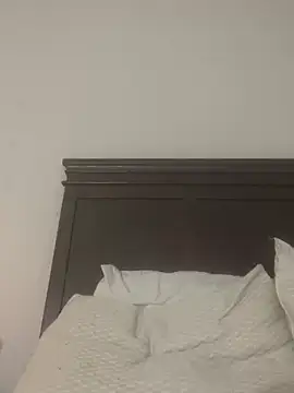 Snapshot of 1prettygem chatting on January 27, 2025, 12:33 am 1prettygem online show from January 27, 2025, 12:33 am