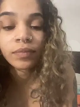 Snapshot of 1prettygem chatting on December 22, 2024, 12:17 am 1prettygem online show from December 22, 2024, 12:17 am