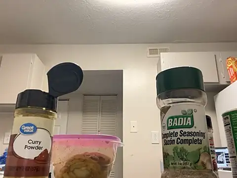 Snapshot of 1prettygem chatting on January 28, 2025, 10:01 pm 1prettygem online show from January 28, 2025, 10:01 pm