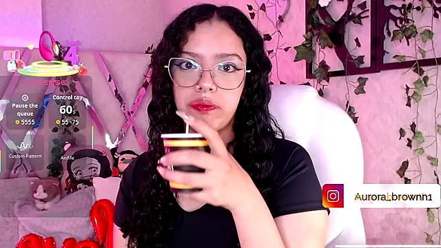 Snapshot of Aurora_Brownn chatting on November 20, 2025, 4:24 am Aurora Brownn online show from November 20, 2025, 4:24 am