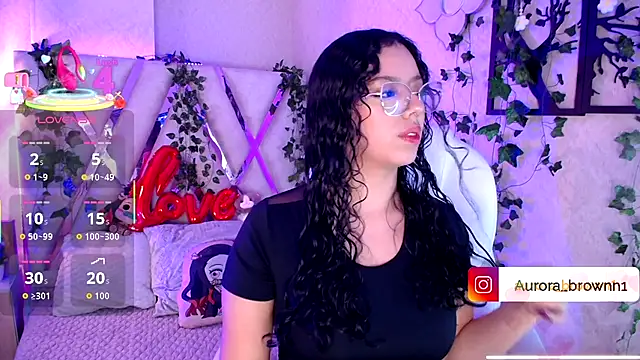 Snapshot of Aurora_Brownn chatting on November 29, 2025, 4:56 am Aurora Brownn online show from November 29, 2025, 4:56 am