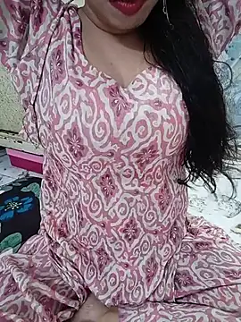 Haniya-143 online show from May 10, 2026, 3:21 am