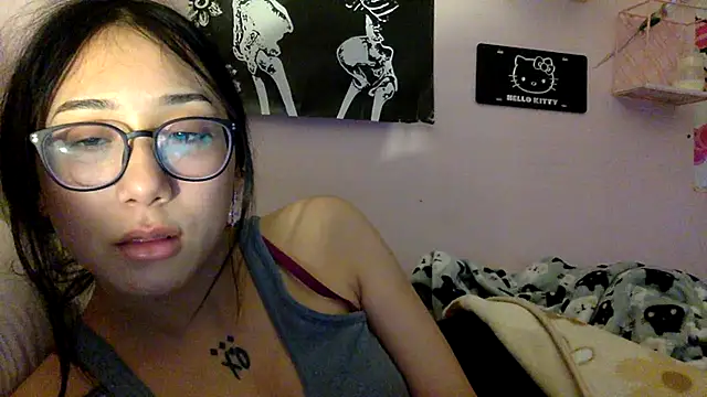 Snapshot of tokyobaby chatting on December 11, 2024, 5:32 am tokyobaby online show from December 11, 2024, 5:32 am